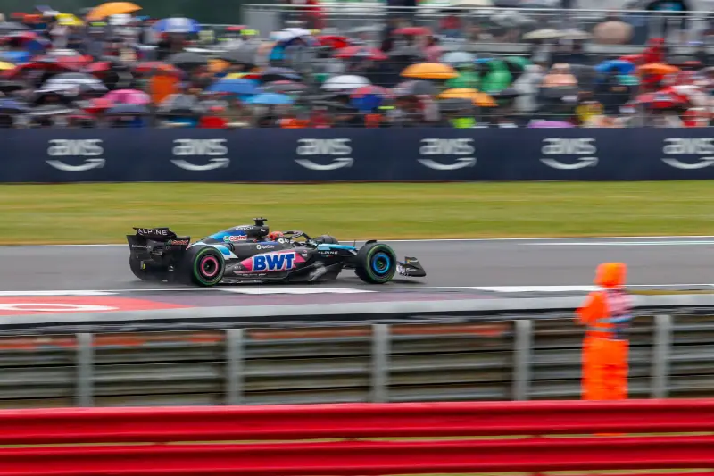 Alpine F1 : monoplace en action sur la piste (2024)