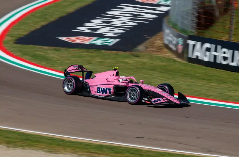 Formula 2 / Formula 3 : formulewagen in actie op het circuit (2025)