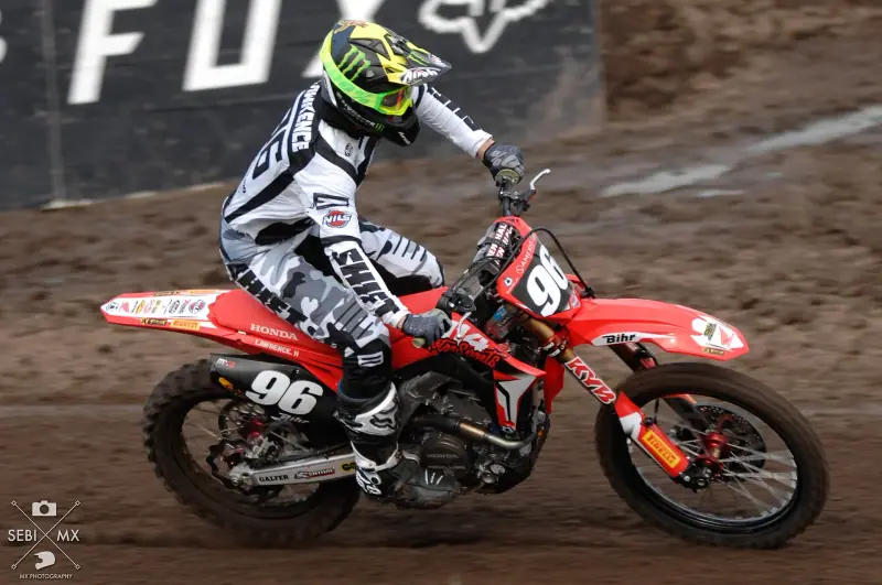Motocross : Motorrad in voller Aktion (2018)